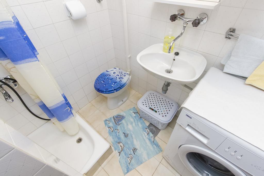 Apartment Neven 로고즈니차 객실 사진